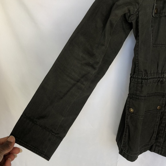 J. CREW olive green Relaxed Boyfriend Field Jacket. Open collar. Size S. - Picture 6 of 11